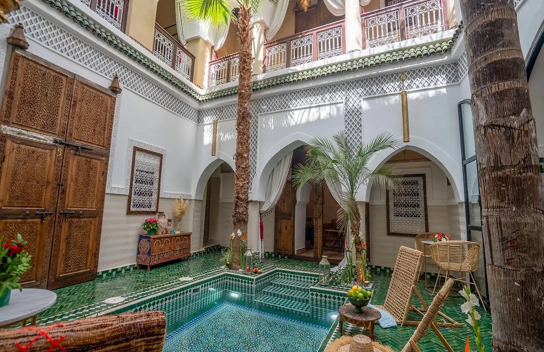 Riad Yalla Habibi-1
